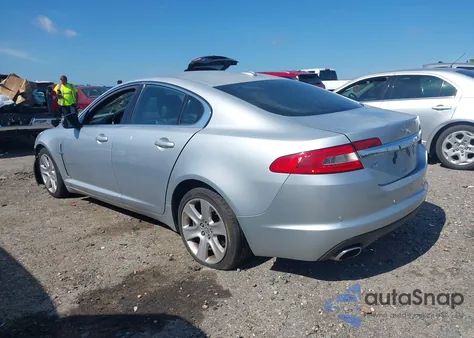 2010 Jaguar Xf Luxury из США, поврежденный, VIN SAJWA0FA2AHR59492